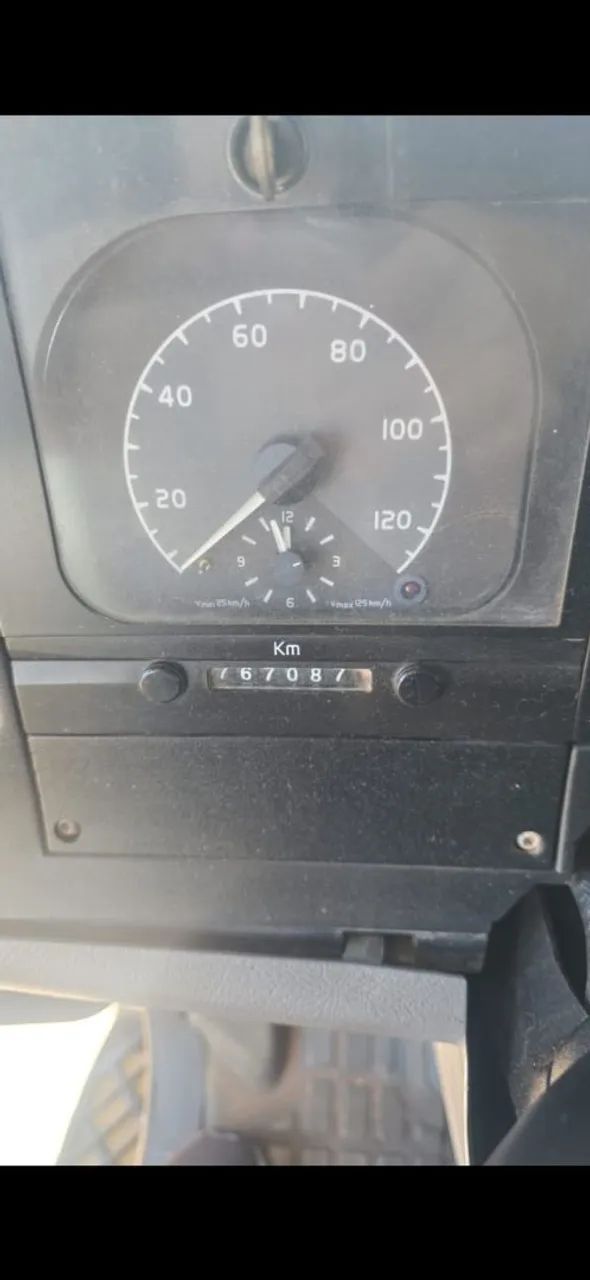 Volvo VM 260 - Foto 4