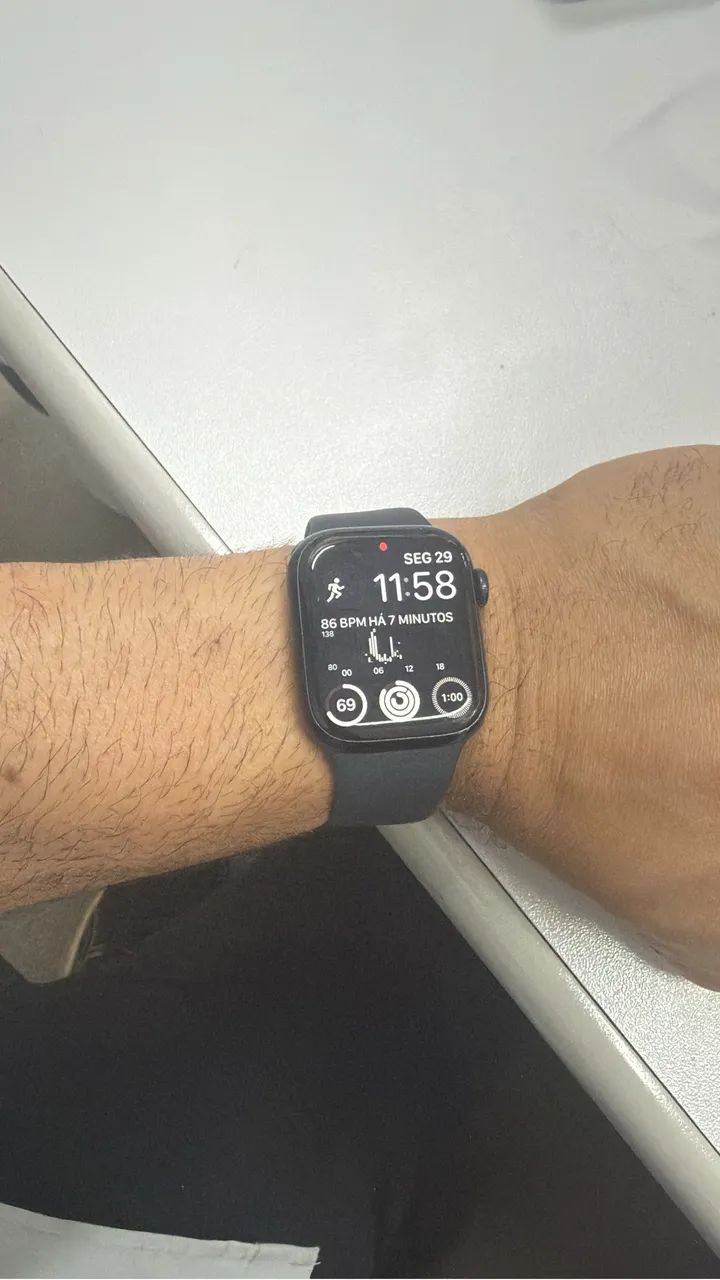 Apple Watch Series 8 