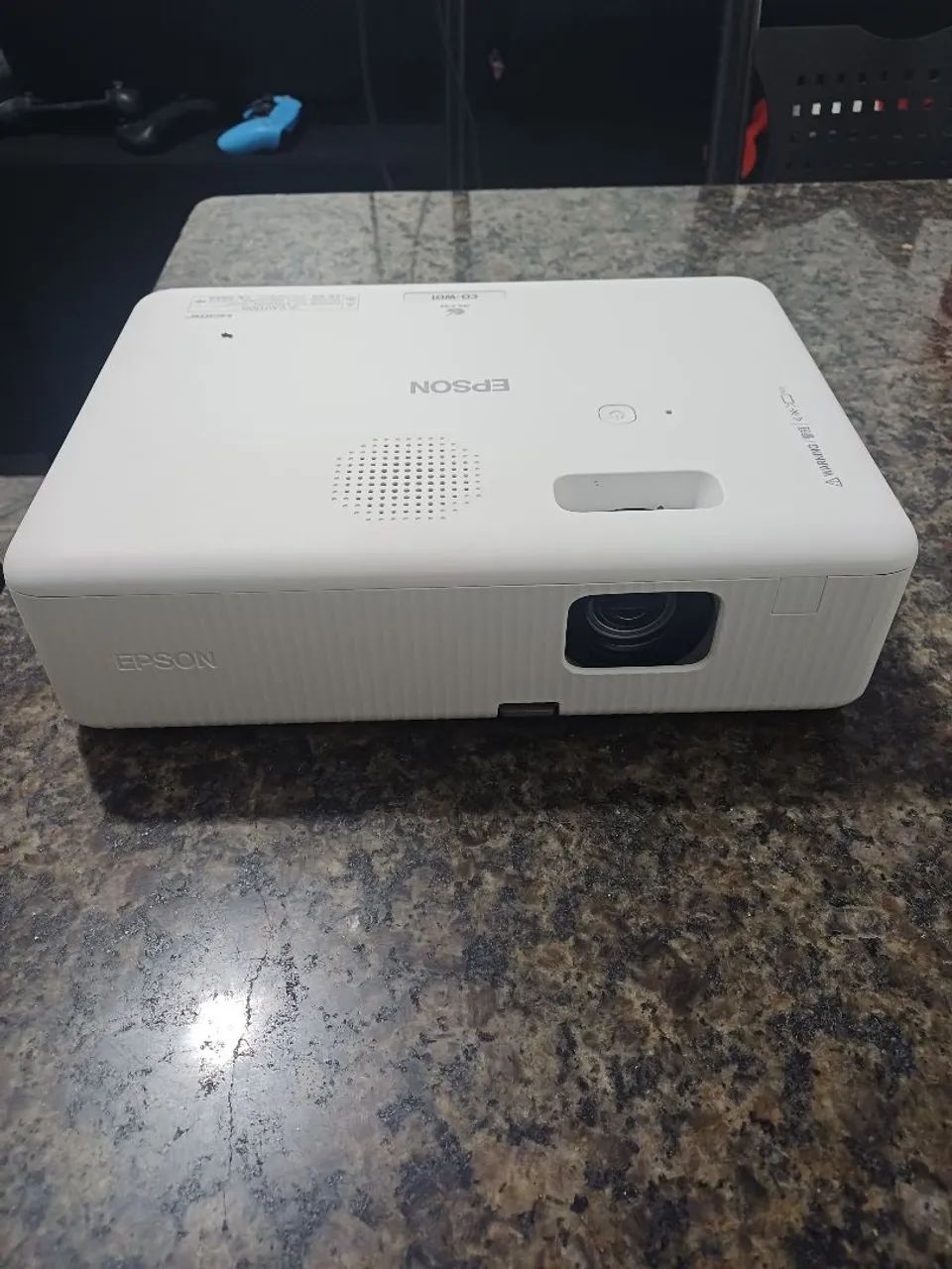 Projetor Epson Powerlite W01 - Foto 2