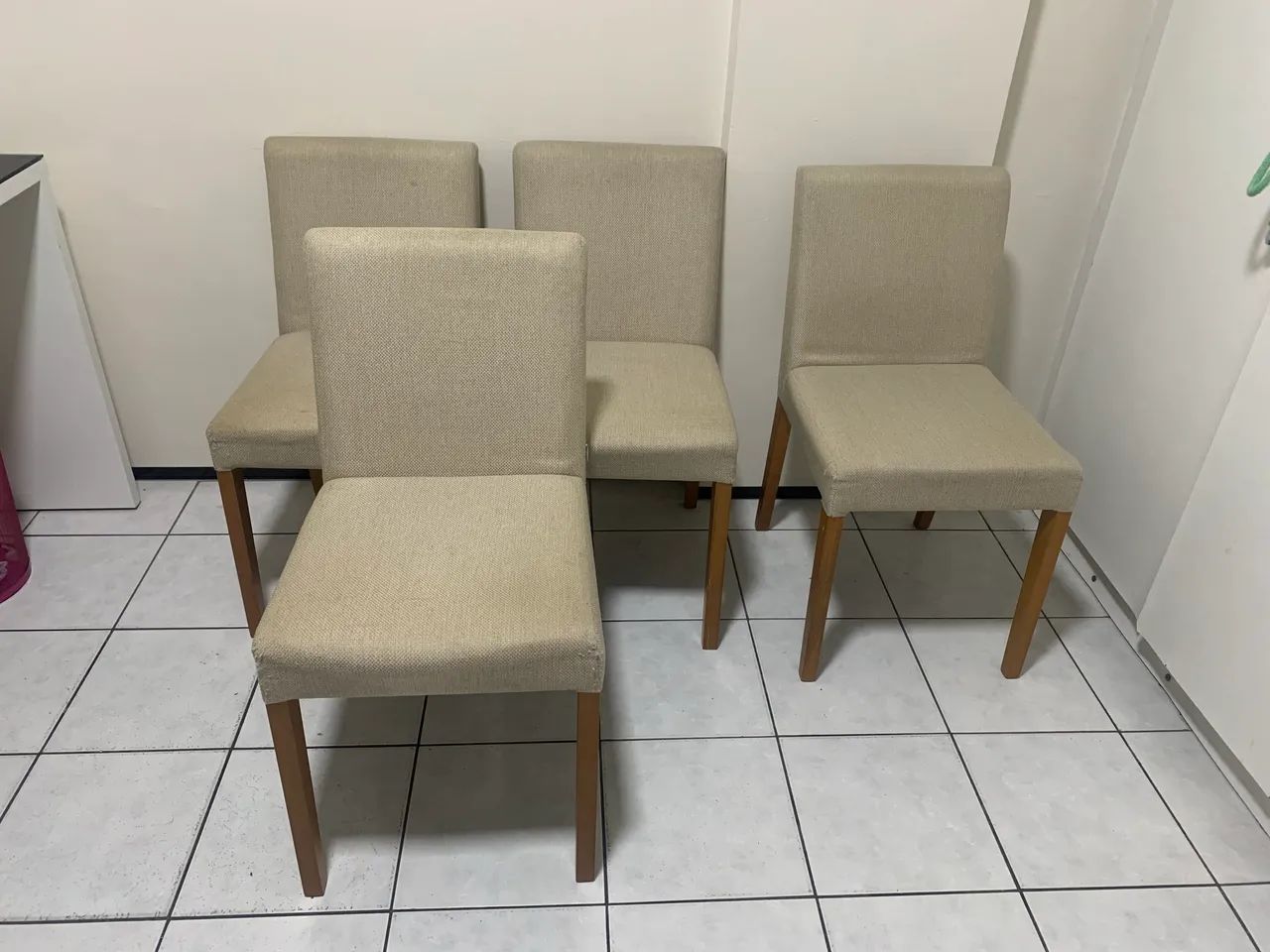 Conjunto 4 cadeiras Tok Stok - Foto 3