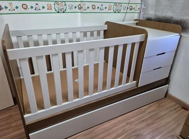 Berço Multifuncional com Bicama e Gaveteiro