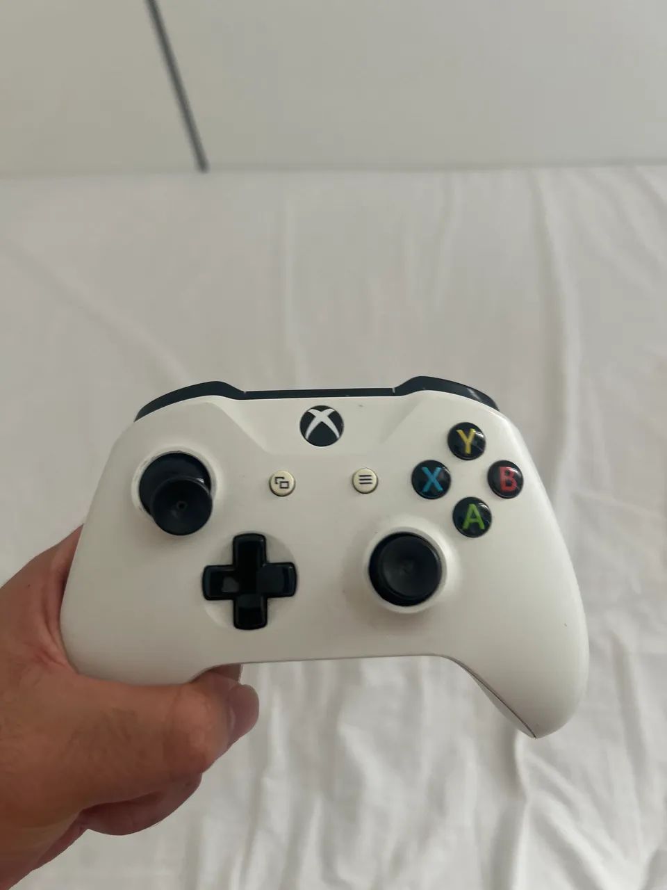 controle de xbox original com defeito 