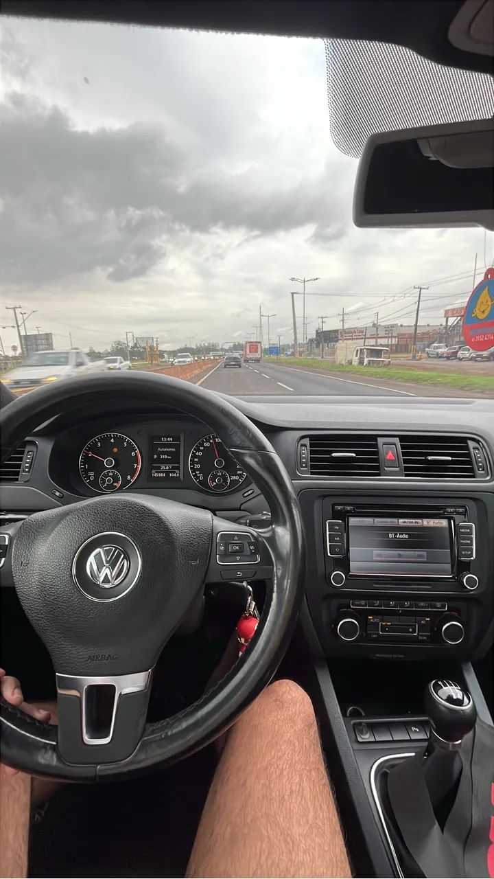 Volkswagen Jetta JETTA Comfortline  2.0 T.Flex 8V 4p Mec. 2011