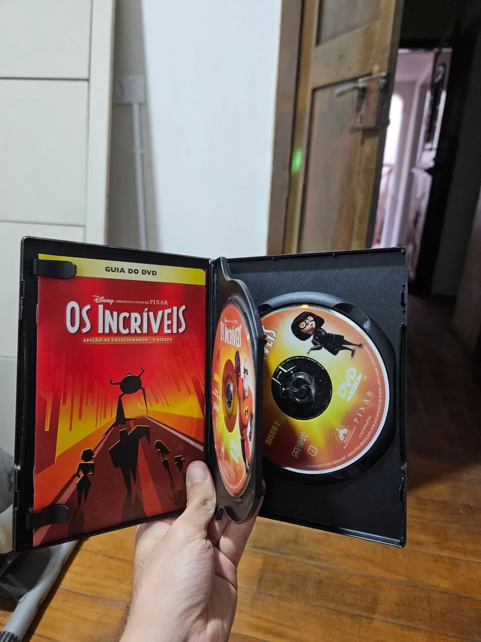 Os Incríveis - Edição de Colecionador, 2 discos + material - Foto 2