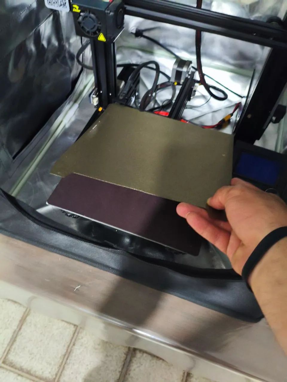 Impressora 3D Creality Ender 3 V1 + Acessorios - Foto 3