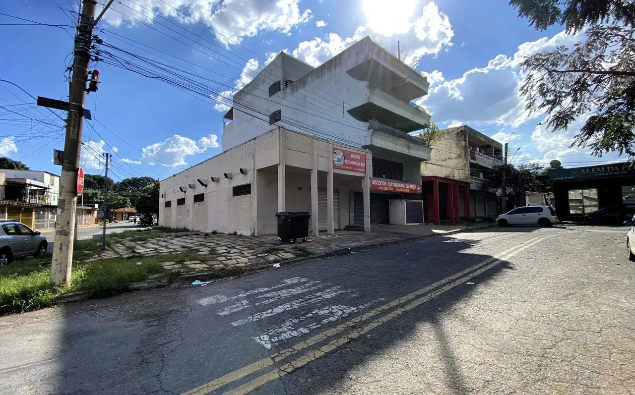 Prédio Triplex Multifuncional no Setor União - Oportunidade única de Investimento!