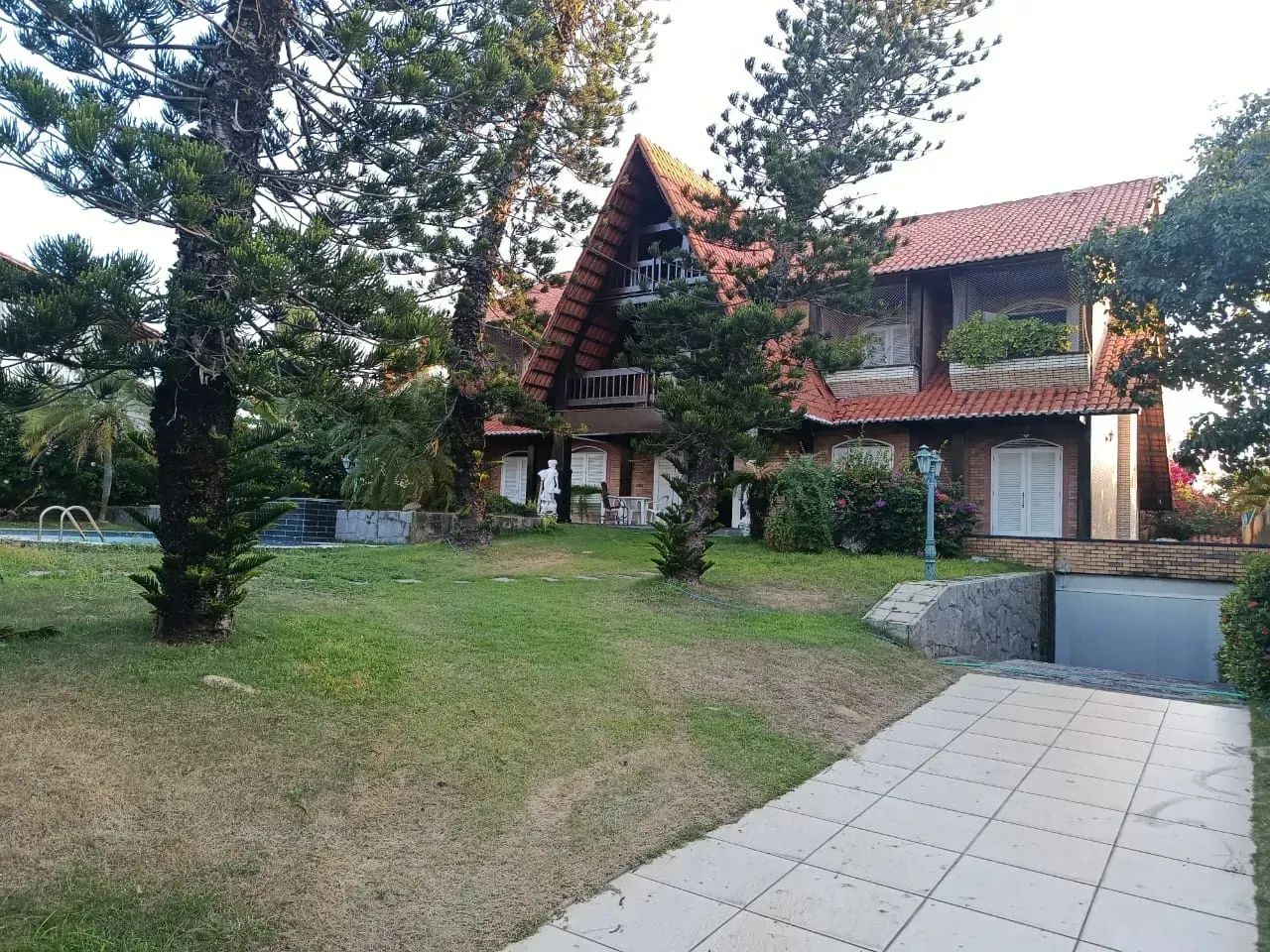 MANSÃO TRIPLEX DE ALTO PADRÃO NO BAIRRO DUNAS - Foto 3