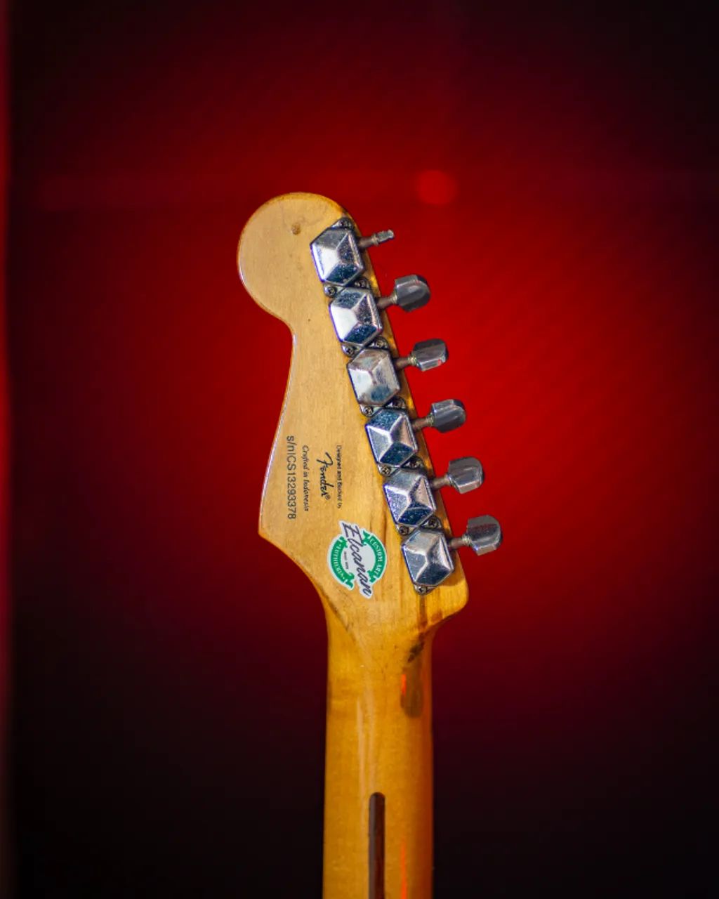 Guitarra Stratocaster Squier Bullet + Mini Humbucker - Foto 4