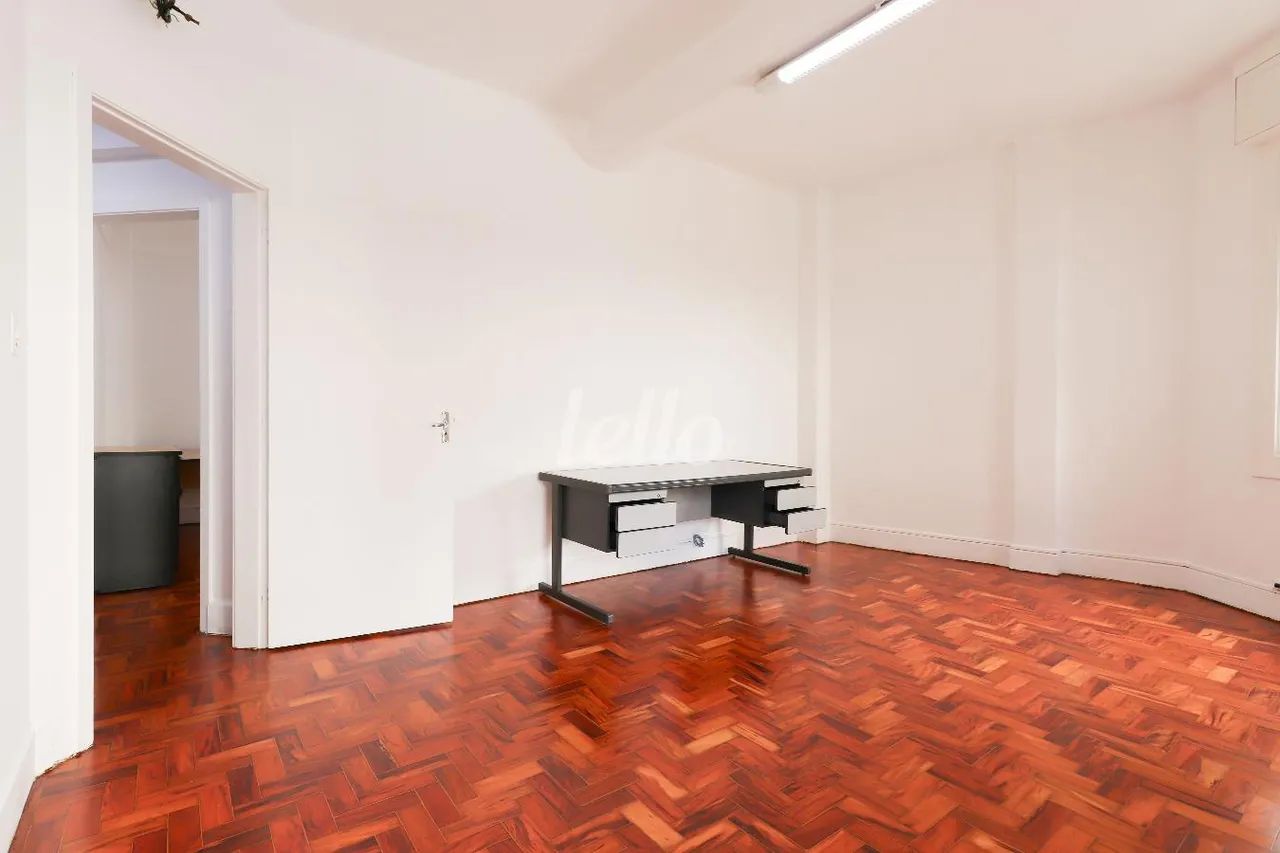 Comercial para alugar no(a) Sé - Foto 4