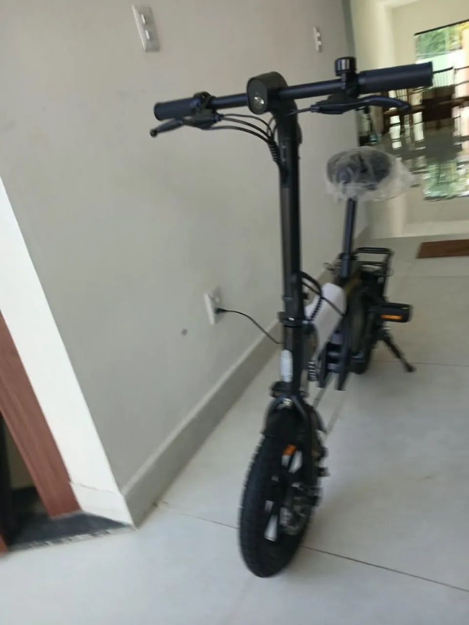 Bicicleta eletrica zero km nova com a caixa  - Foto 4