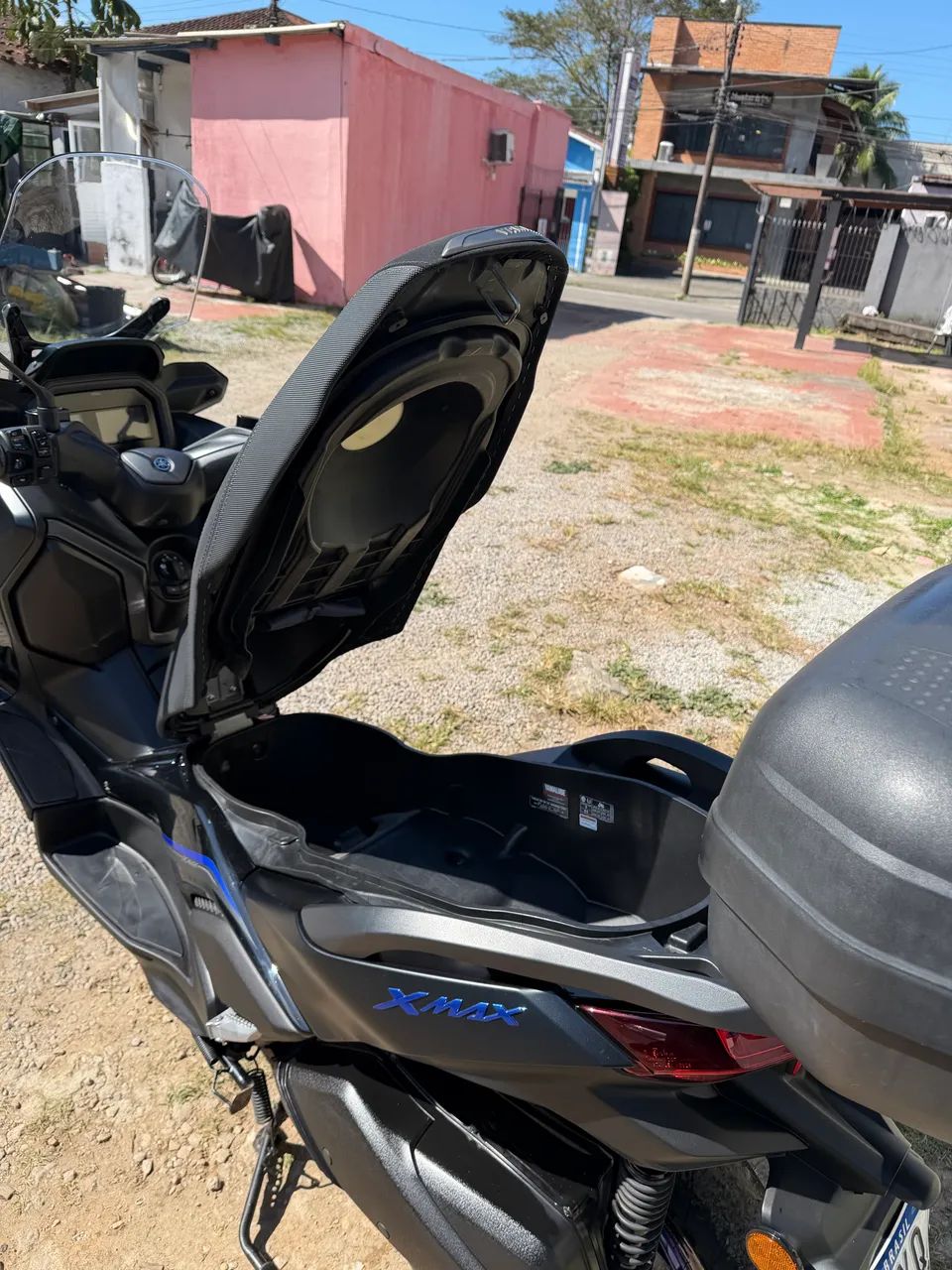 Xmax 300 connected - Foto 2