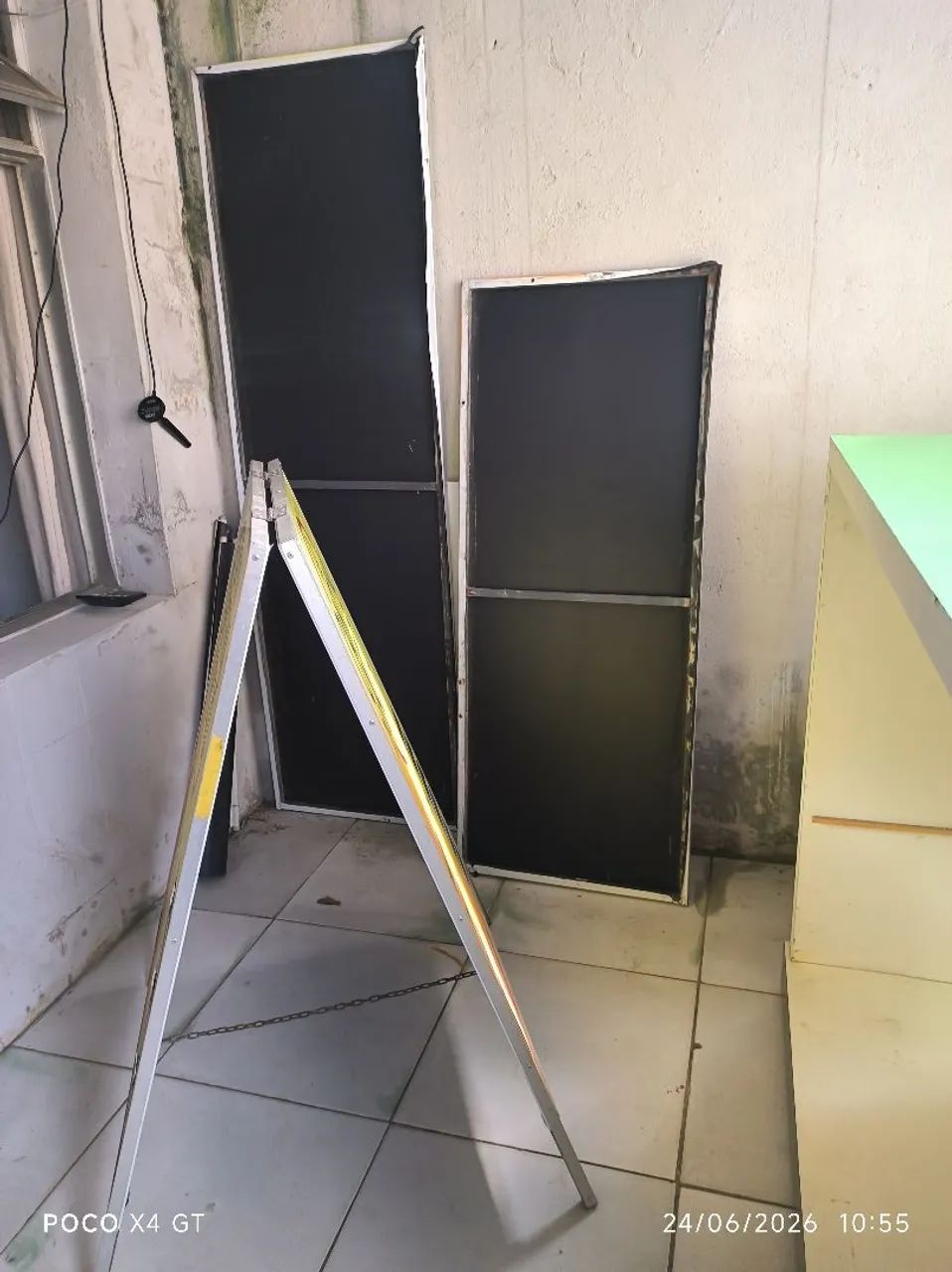 Kit propaganda, 2 toldo e cavalete 250$ - Foto 2