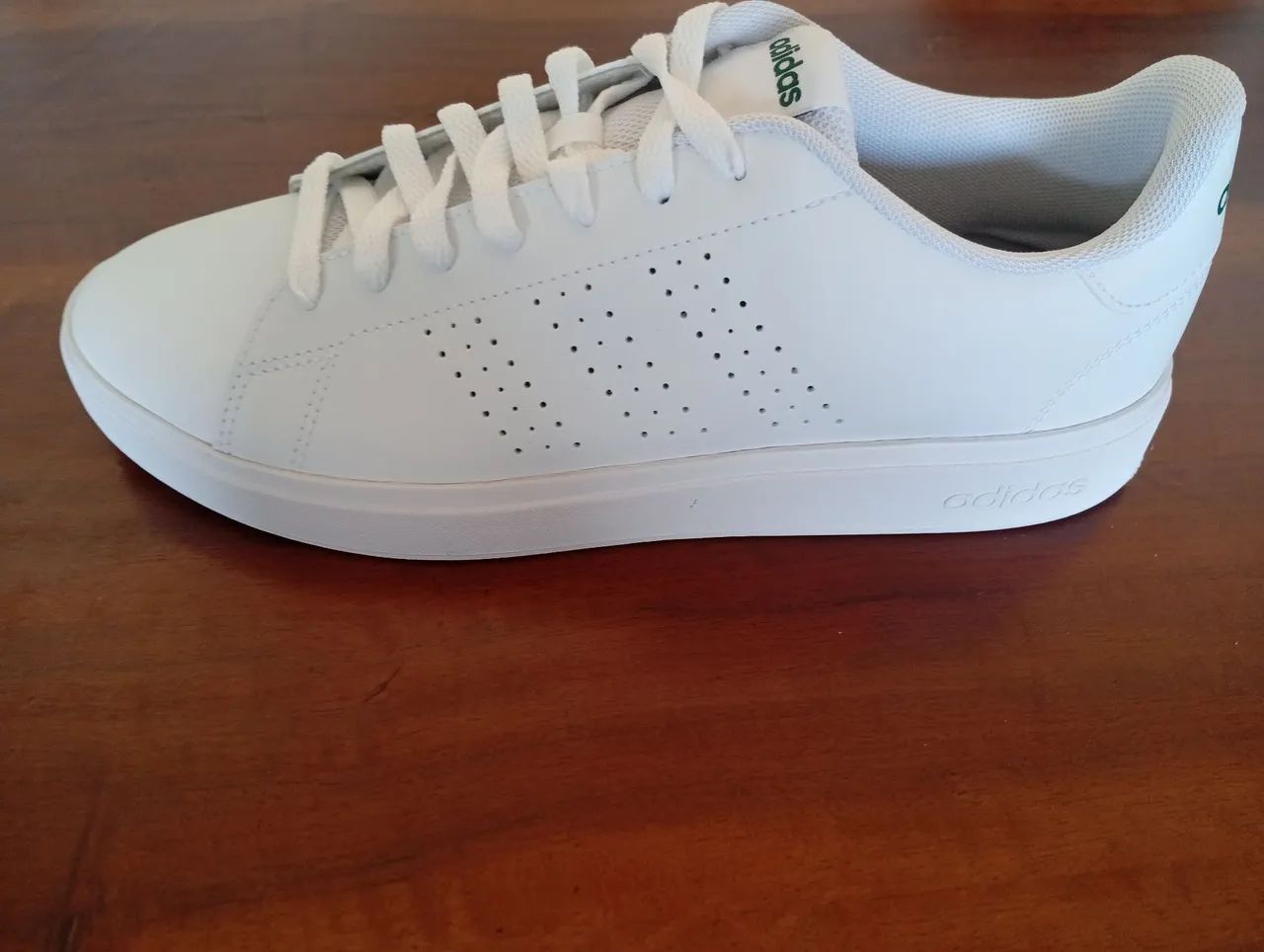 Tênis Perfeito ADIDAS 