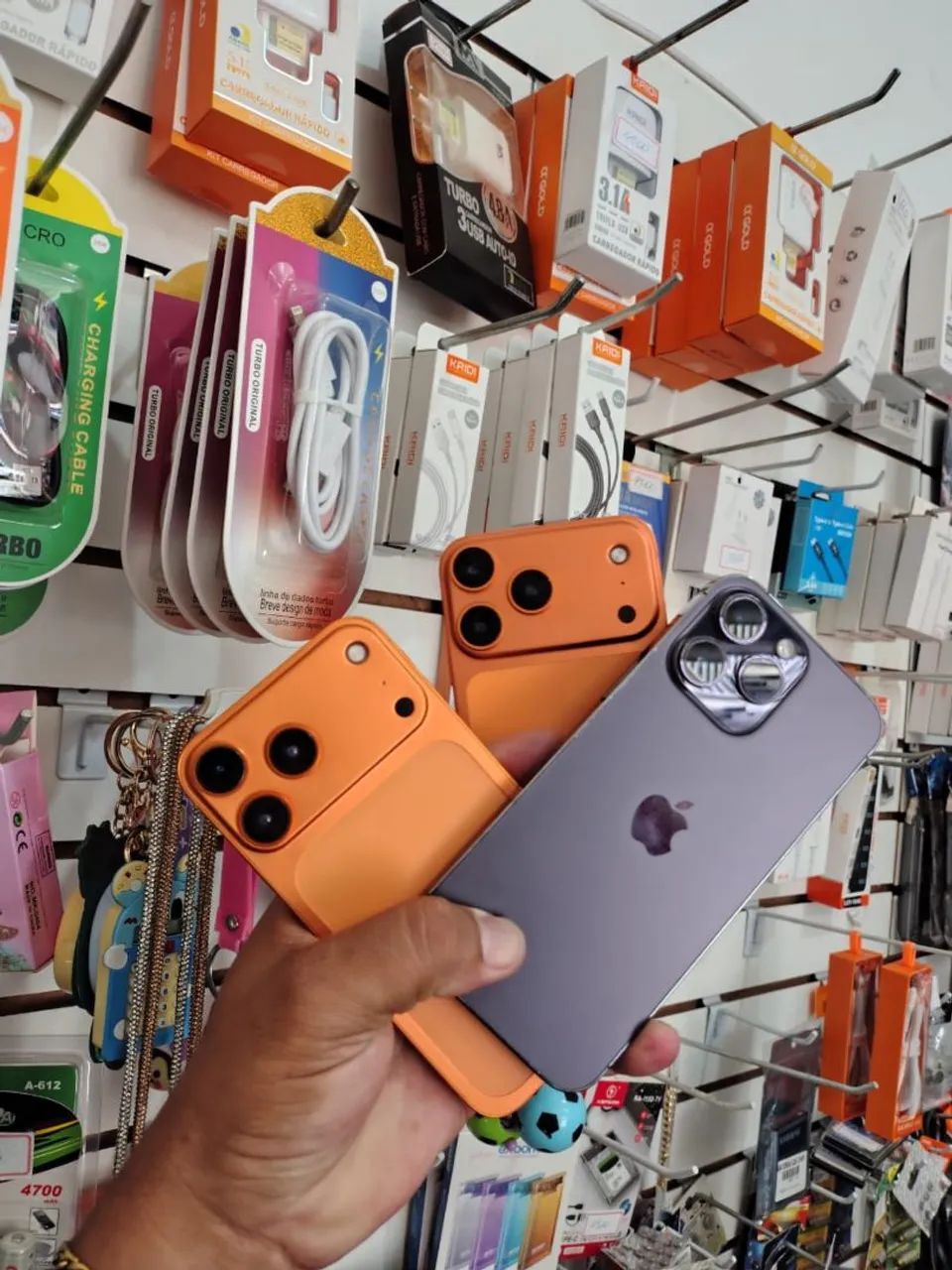 17 pro Max  - Foto 2