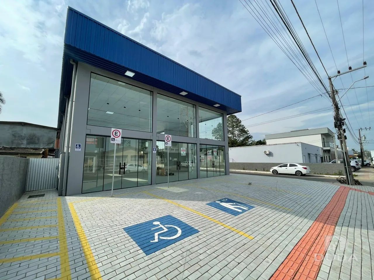 EXCELENTE PAVILHÃO NOVO - Foto 4