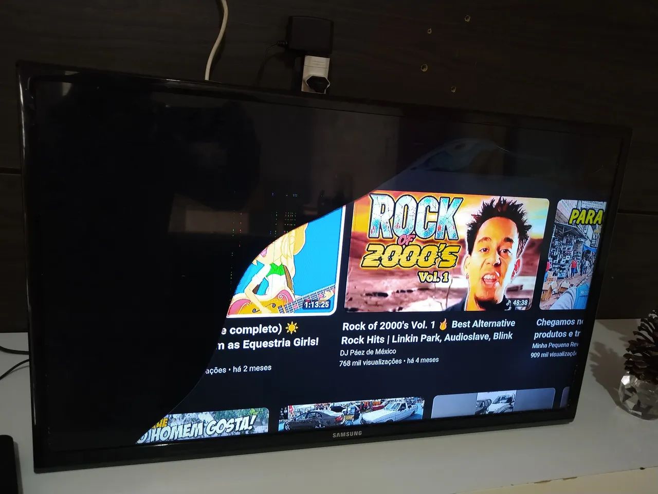 Entrego TV LCD 32polegadas serve como quebra galho - Foto 2