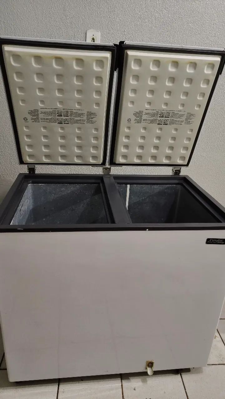 Freezer Esmaltec  Horizontal 303 L - Foto 2