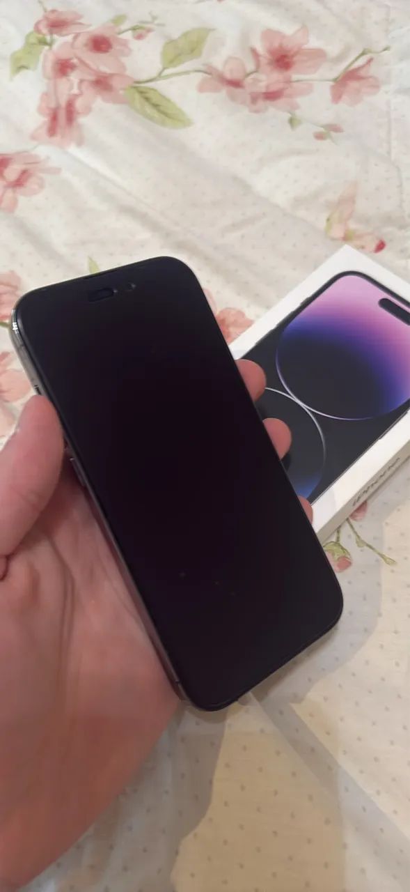 iPhone 14 Pro roxo 256gb