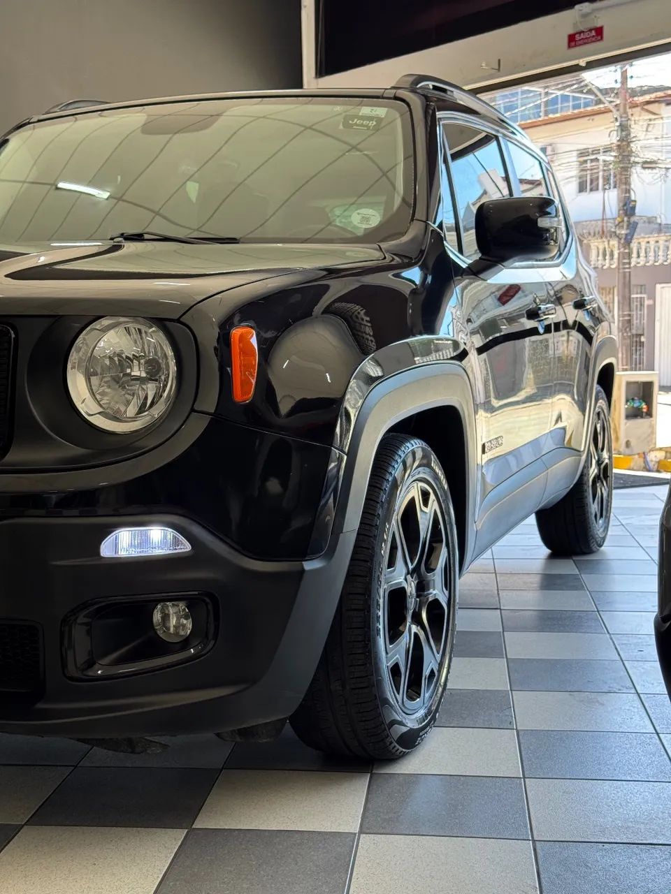 Jeep Renegade Night Eagle 1.8 4X2 Flex Aut. 2018 - Foto 4