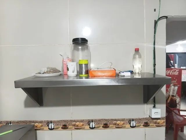 Prateleiras inox para restaurantes, lanchonetes e etc - Foto 3