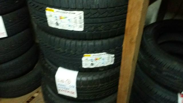 Pneus pirelli .265.70.16.promoção
