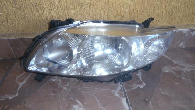 Farol esquerdo toyota corolla 2007 2008