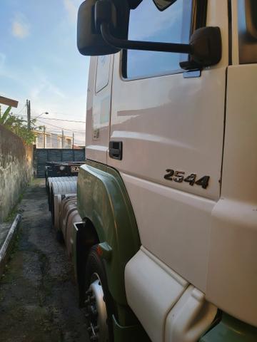 M.benz 2544 - Foto 2
