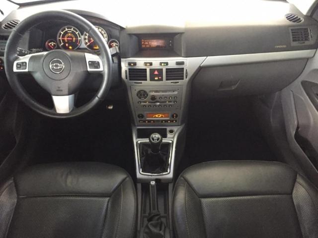 Chevrolet Vectra 2.0 MPFI ELEGANCE 8V 4P - Foto 4