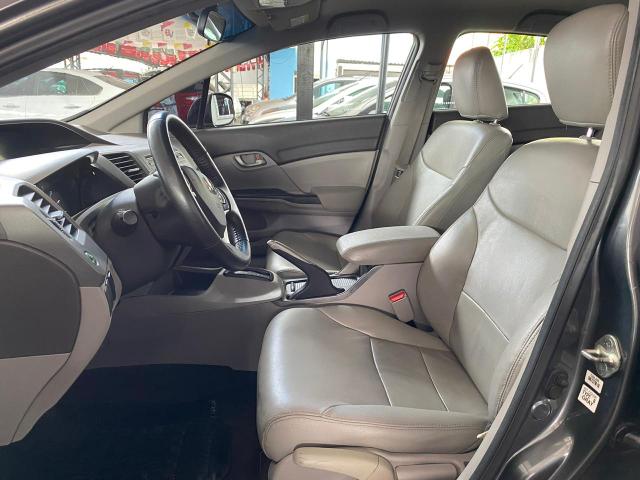 Civic 1.8 LXS - Automático - IPVA 2020 - Foto 10