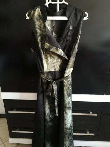 Vestido semi-novo tecido de ótima qualidade - Foto 2