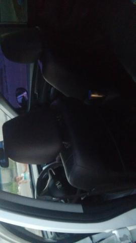 Honda city 2O1O - Foto 8