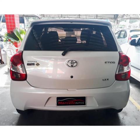 Toyota Etios 1.3 X 16V Flex 4P Automático - Foto 4