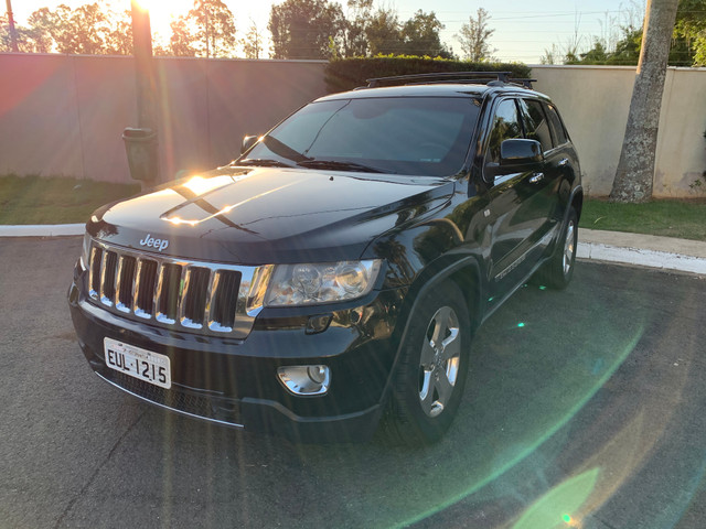 Grand Cherokke 3.6 Ltd 2011 gasolina - Foto 3