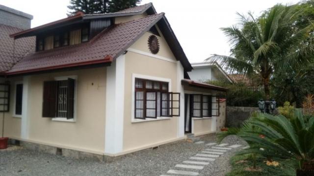 Casa para alugar com 3 dormitórios em América, Joinville cod:L24474