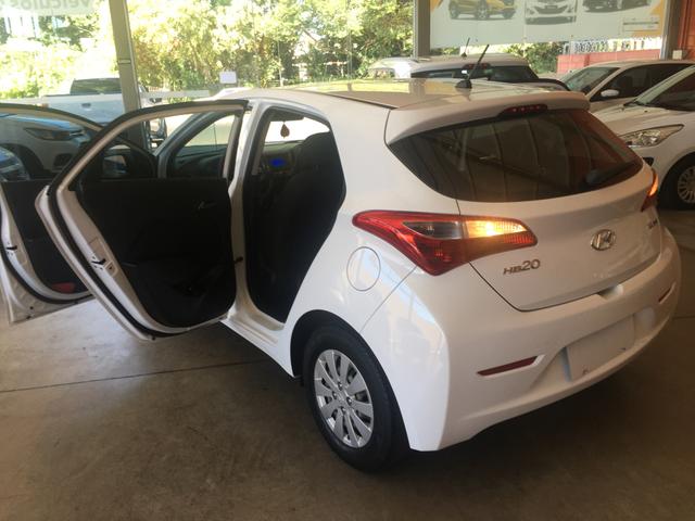 HB20 1.6 Comfort plus 2015 - Foto 8