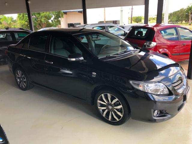 Toyota Corolla Sedan XLi 1.8 16V (flex) FLEX AUTOMÁTICO