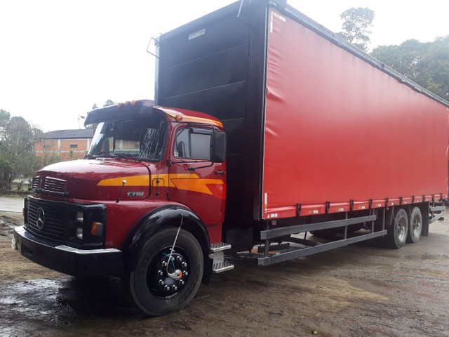 VENDE-SE 1318 ANO 88 COM SAIDER DE 10METROS