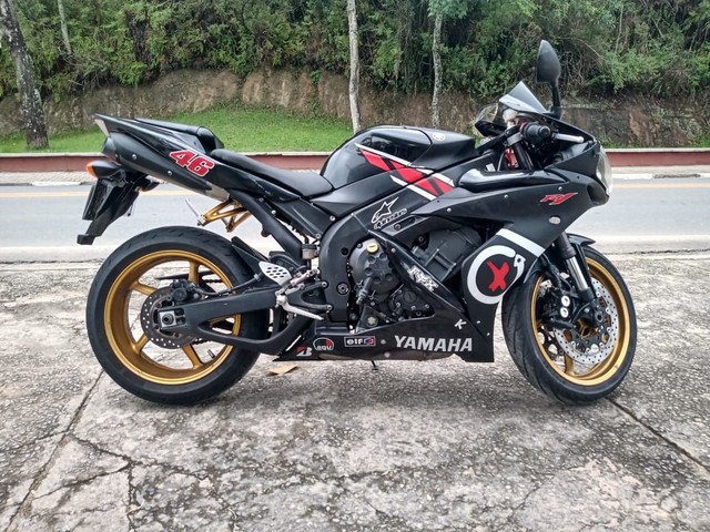 YAMAHA YZF R1 ANO 2005 VALOR 27.000