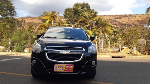 CHEVROLET SPIN PRETO COMPLETO AUTOMÁTICO MOTOR 1.8 ANO 2014