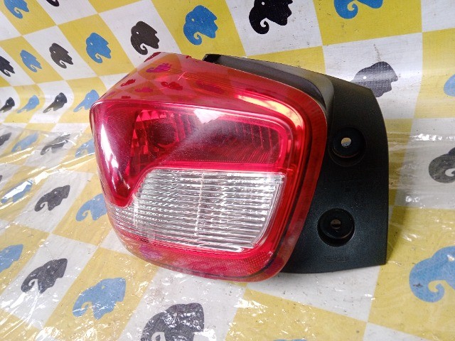 Lanterna Original Traseira Esquerda Renault Kwid C Detalhe - Foto 2
