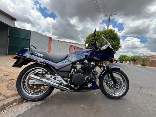 HONDA - CBX 750 - 1989/1990 - Azul - R$ 38.900,00 - A10 Multimarcas