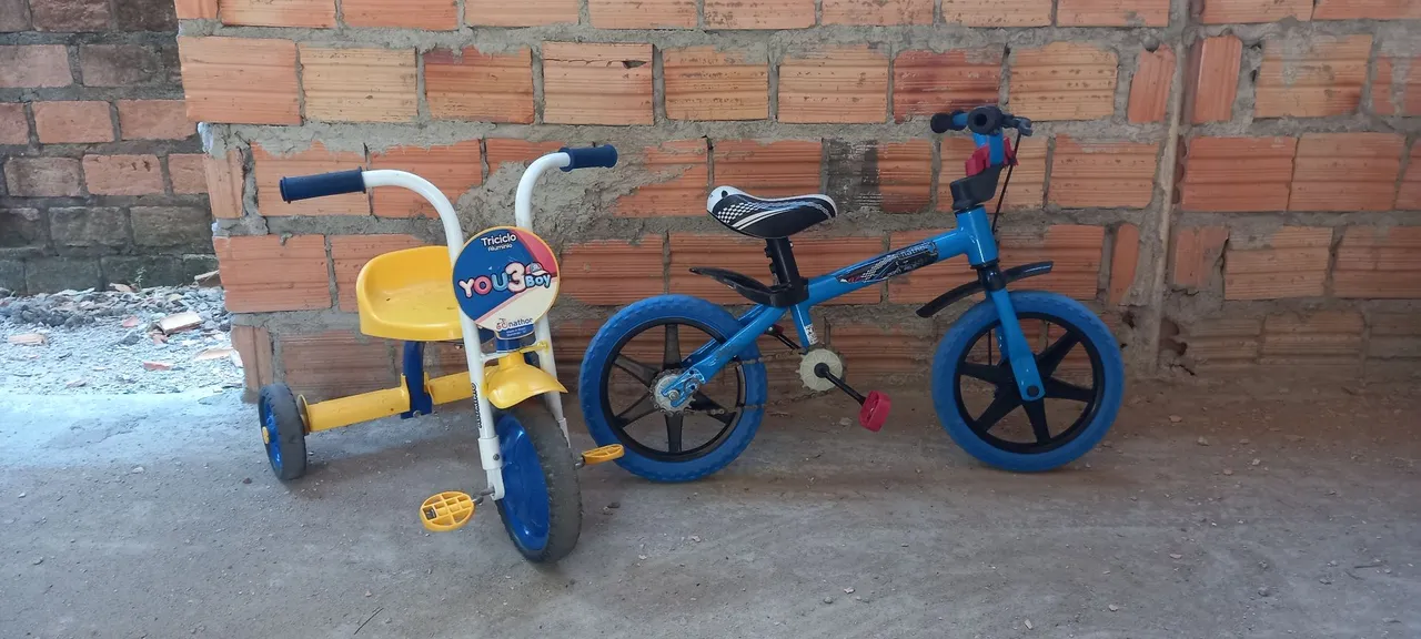 Bicicleta e Triciclo para crianças
