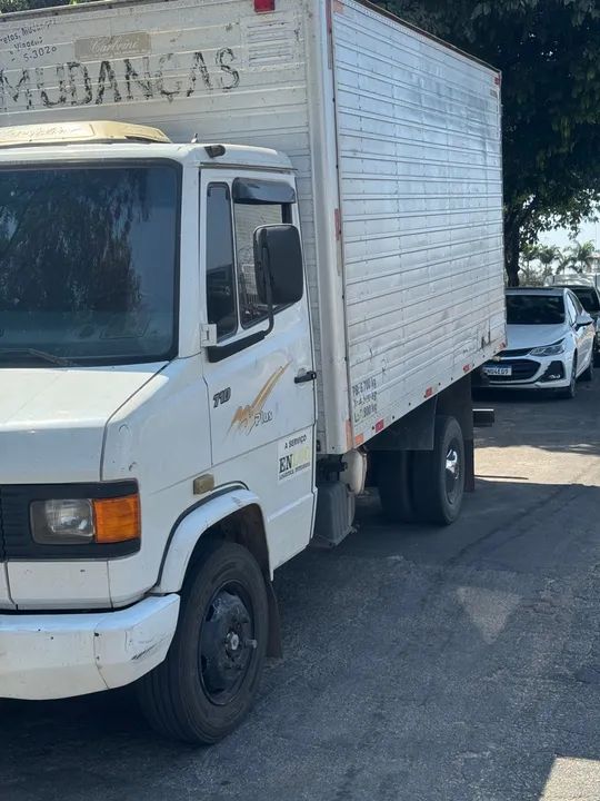 M.benz 710 baú 2002/2002 - Foto 7