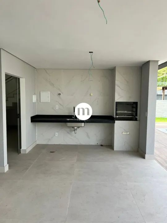 Casa no Condomínio Atlantis - 385m² - Foto 4