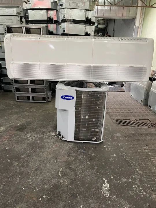 CARRIER Piso Teto 90.000 BTUs trifásico R22 220v com garantia 