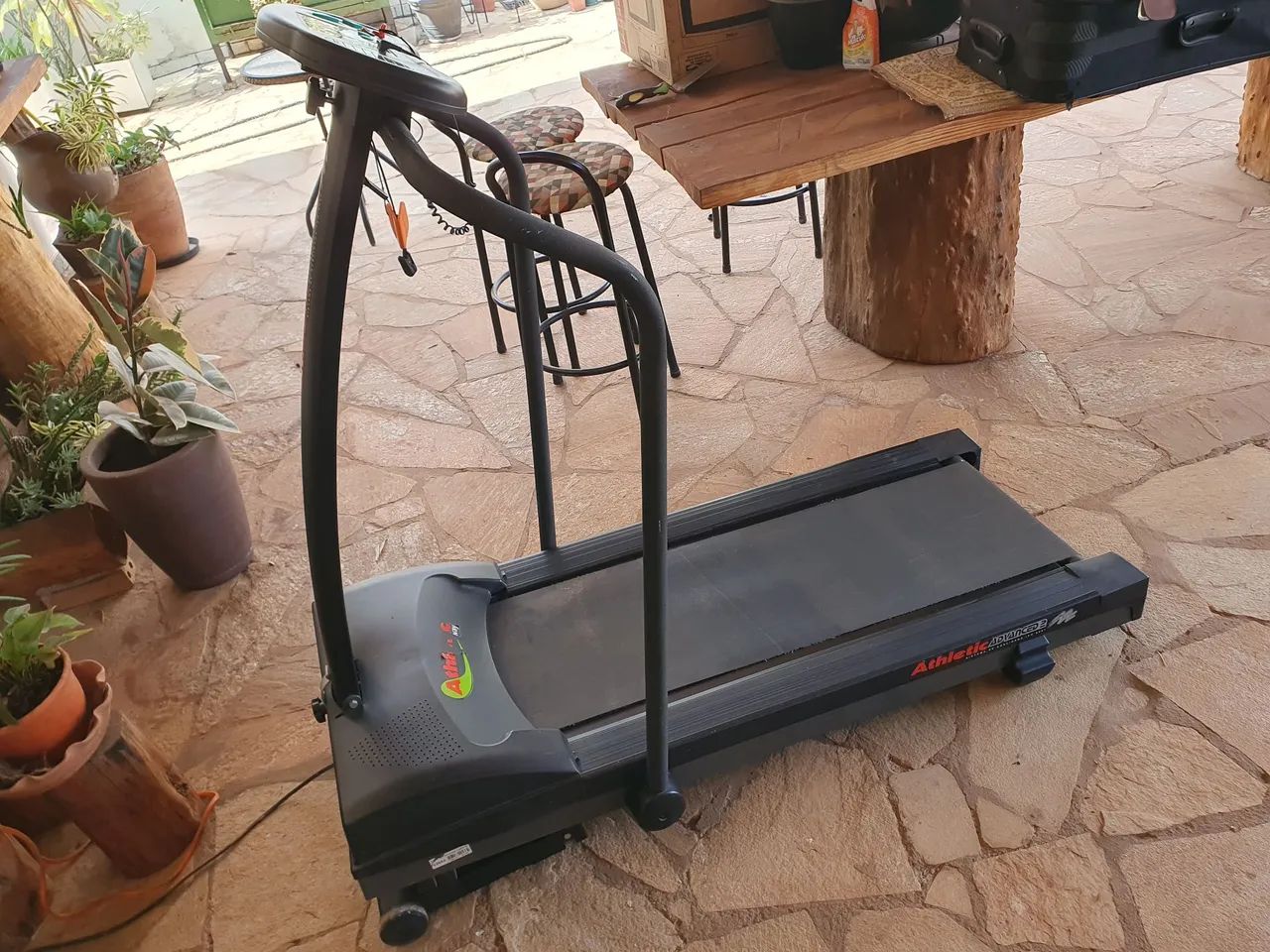 Esteira Advanced 2 Defeito no painel - Foto 3