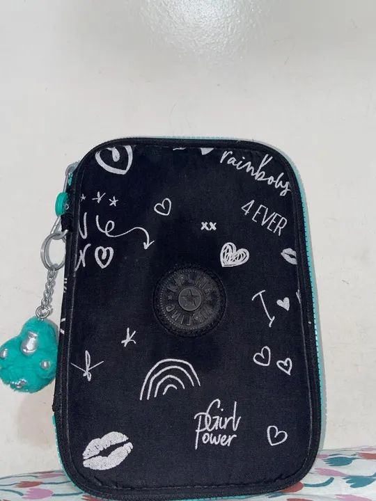 Estojo Kipling 100 pens