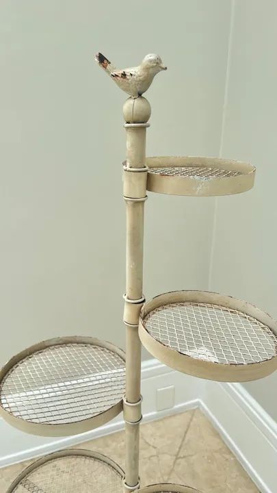 Suporte de ferro vintage para plantas - Foto 4