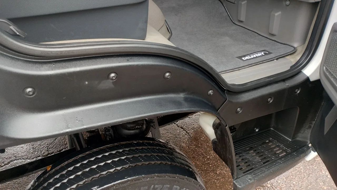 Raro 14.000 kms !! NOVO !! IMPECÁVEL - Foto 7