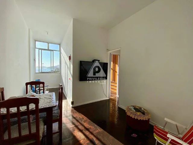 Quarto e sala em Botafogo, vaga e vista Enseada. - Foto 2